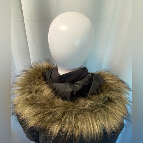 H&M Women's Puffer Coat - Picture 7 of 13